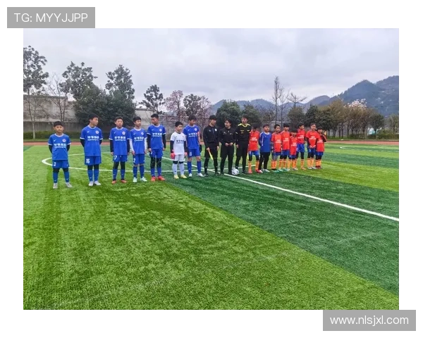 退役足球明星风采回顾合集展现他们辉煌的职业生涯与个人魅力 退役足球明星风采回顾合集展现他们辉煌的职业生涯与个人魅力